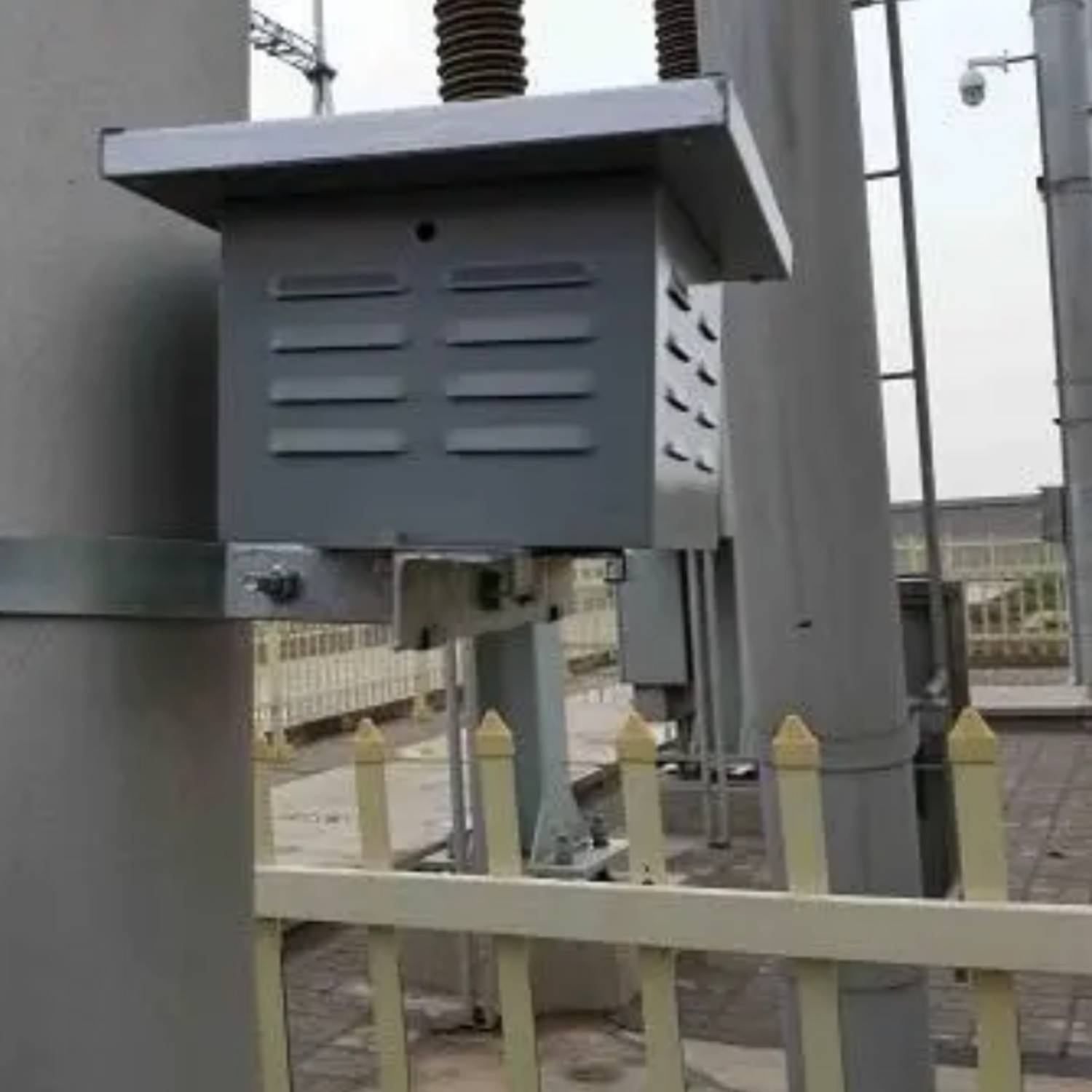 Ultrasonic Bird Repeller | Ultrasonic Repellent For Birds | Solar Powered Bird Deterrent: image 2